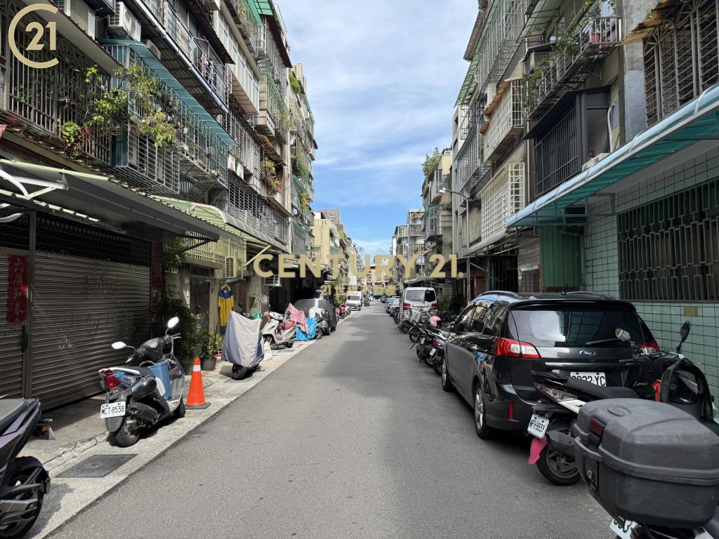 華江國小全新裝潢四房公寓