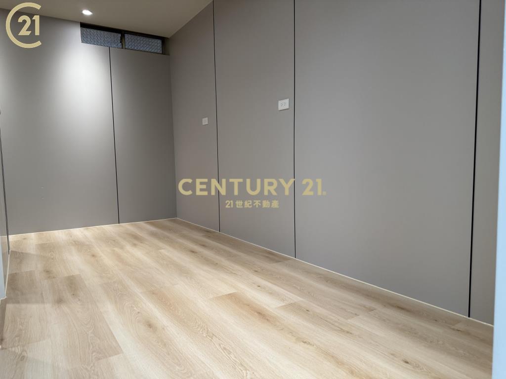 華江國小全新裝潢四房公寓