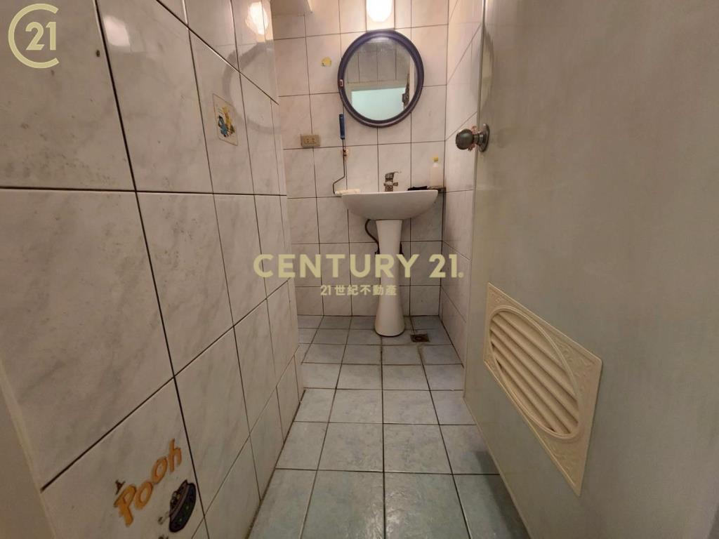 關渡山水天地透天