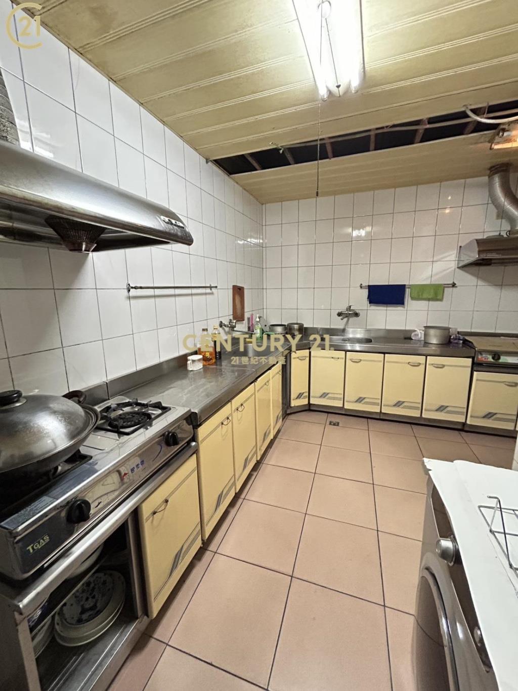 南港舊莊大空間一樓