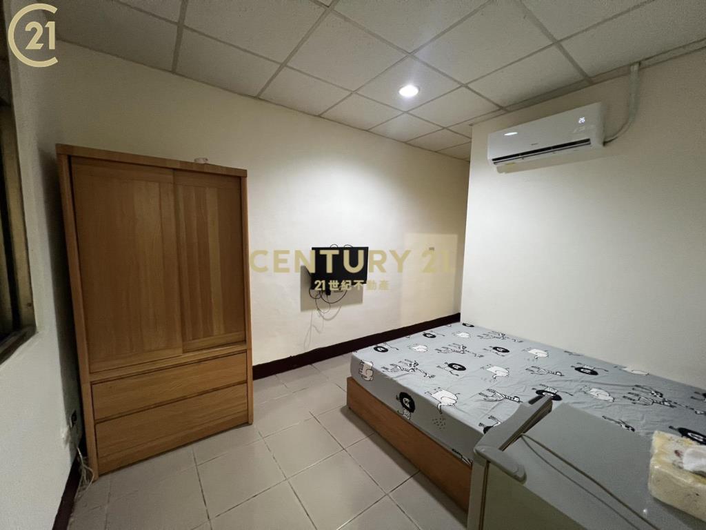 鶯歌收租四套房一樓