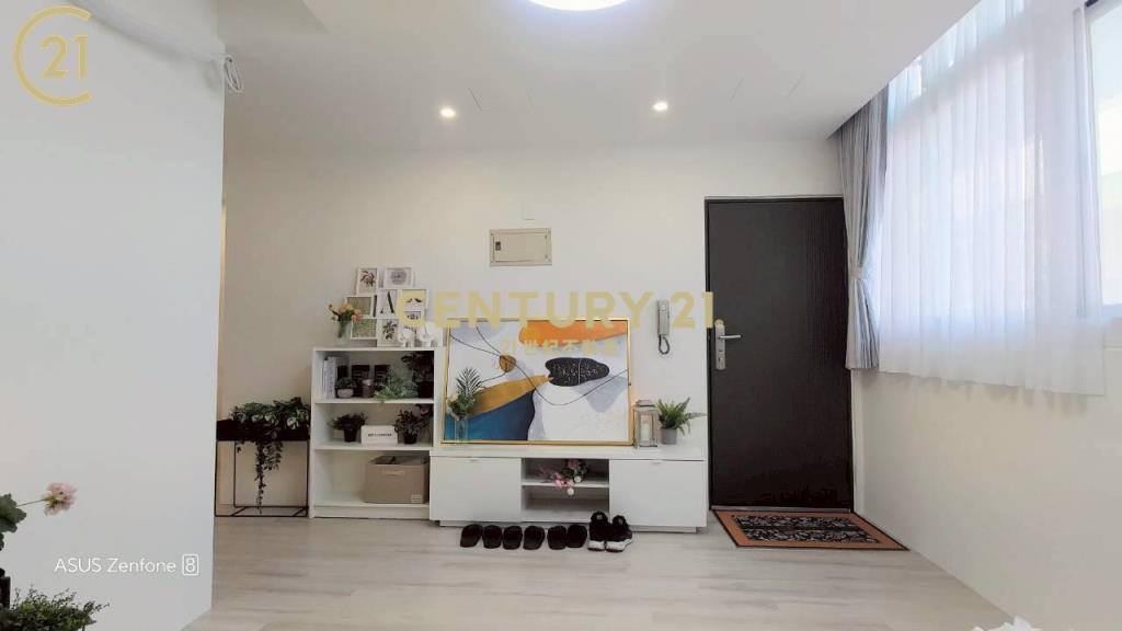 徐匯捷運邊間美妝頂佳