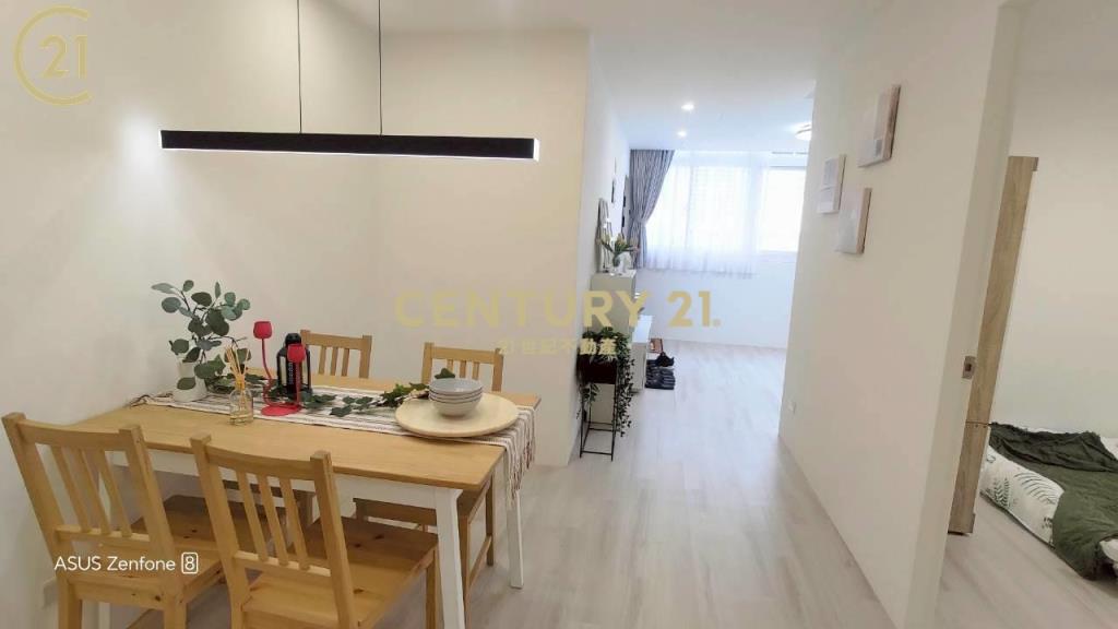 徐匯捷運邊間美妝頂佳