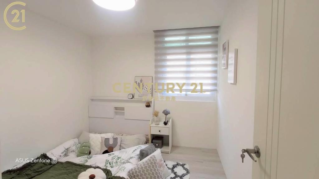 徐匯捷運邊間美妝頂佳