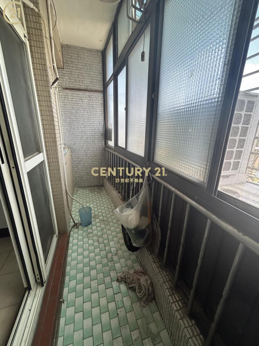 龜山大空間美寓 買一層送一層