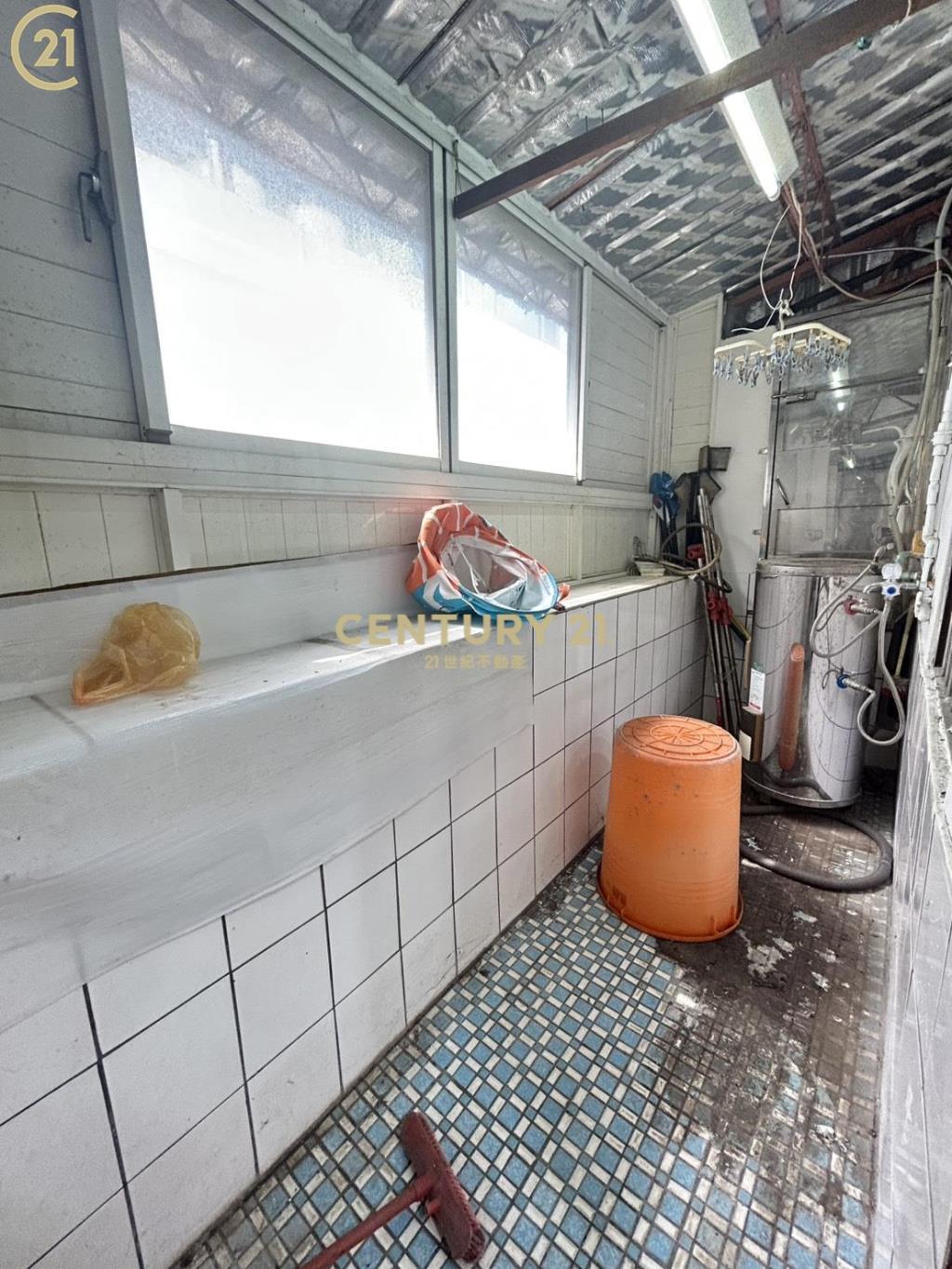 龜山大空間美寓 買一層送一層