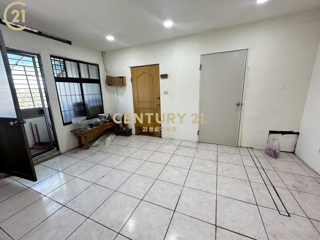 龜山大空間美寓 買一層送一層