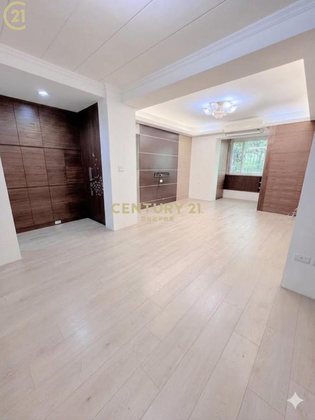 河岸景觀三樓美寓