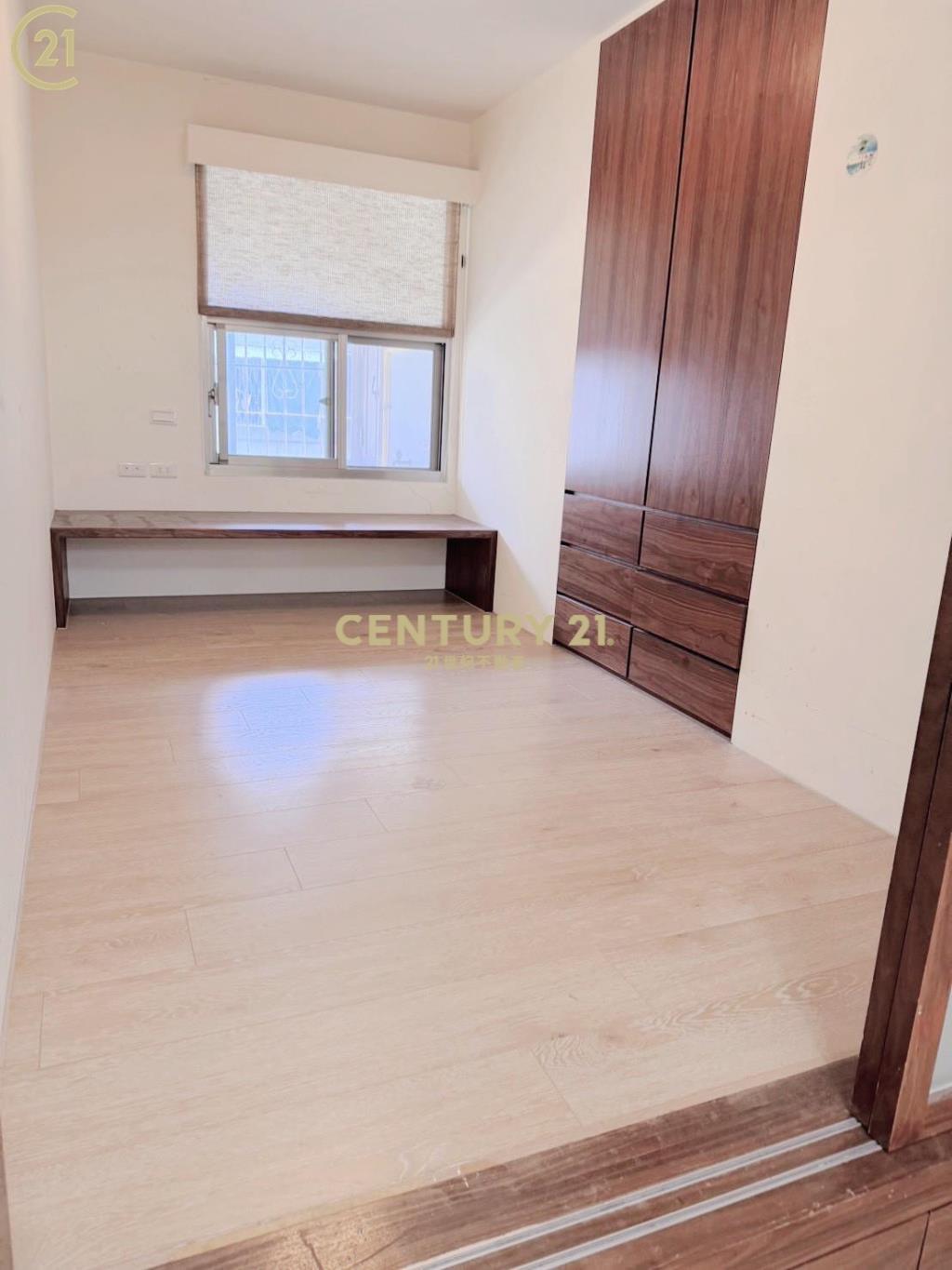 河岸景觀三樓美寓