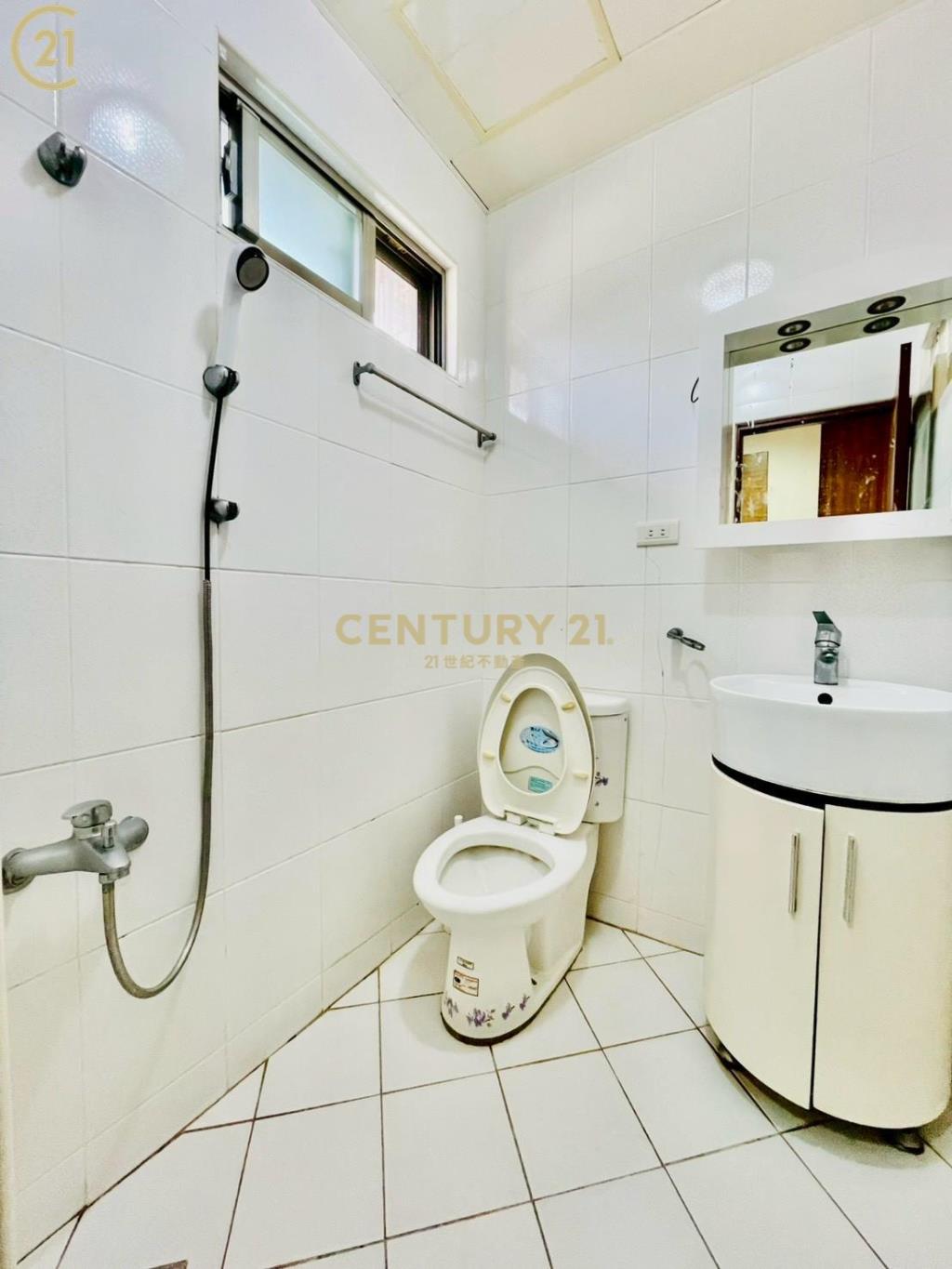 河岸景觀三樓美寓