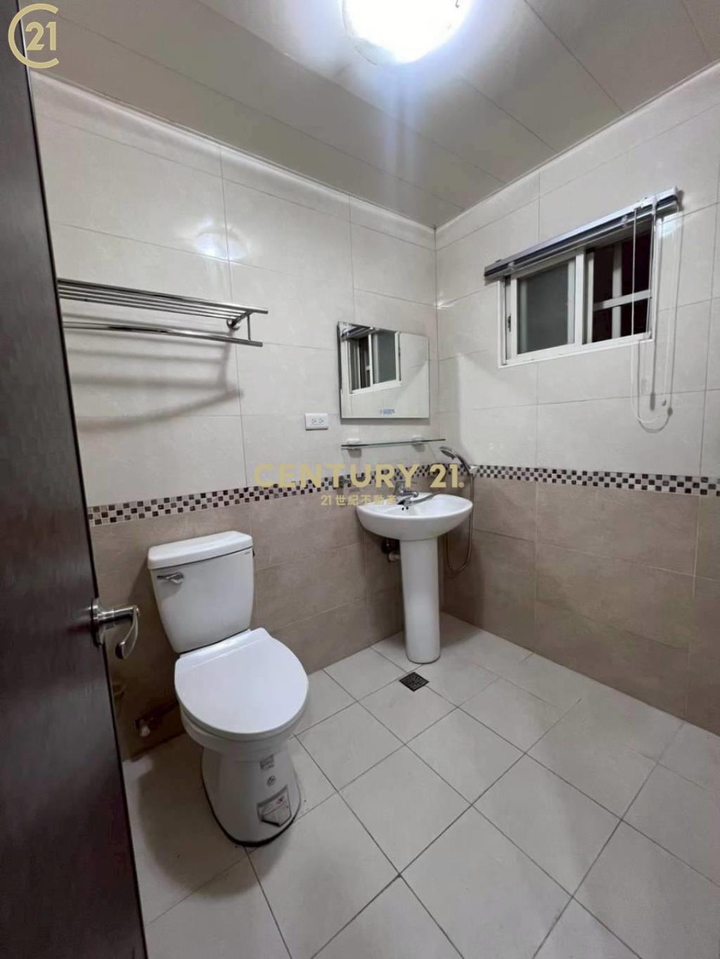 捷運三和國中收租4套房