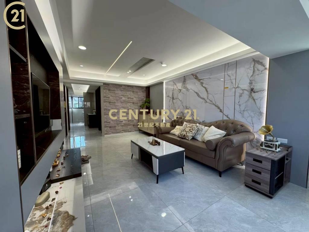 蘆洲長安全新裝潢電梯2+1房