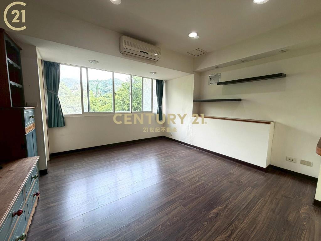 北投泉之鄉~山景雅致電梯美屋