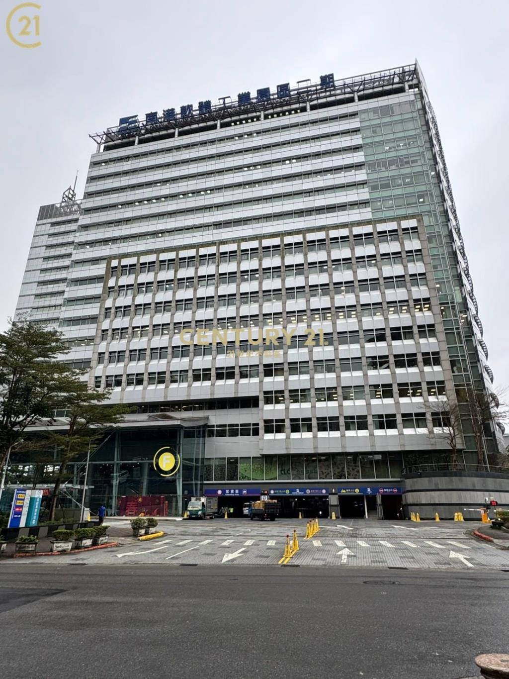 南港軟體園區黃金三角店面