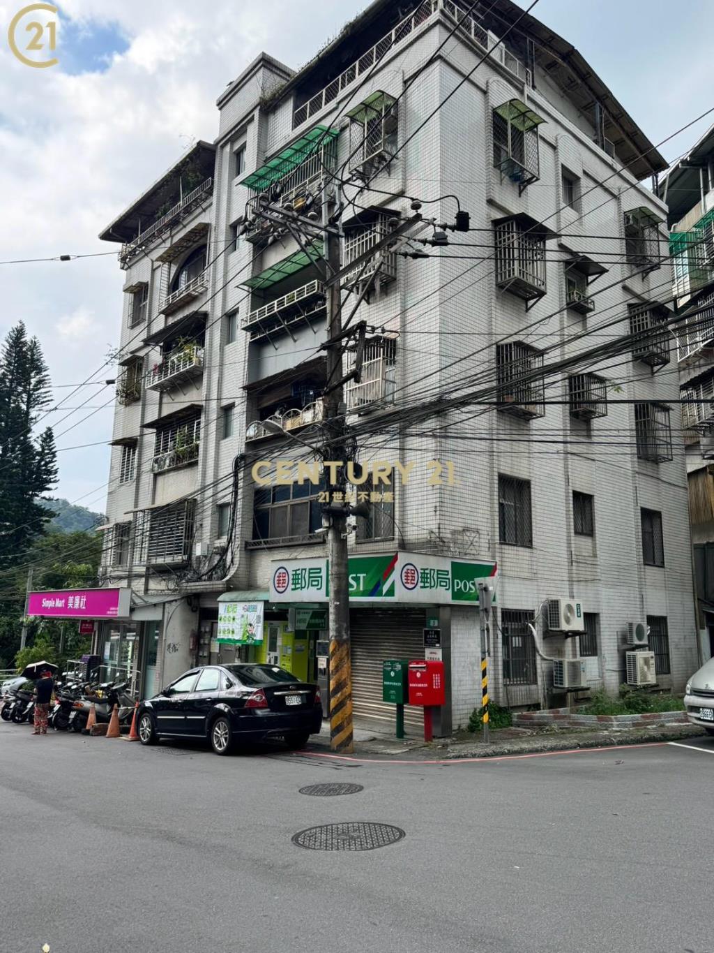 新店區錦繡公寓低總價黃金三樓