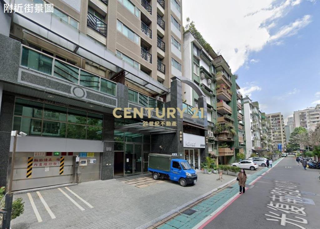 東區雅宴車位(K23007E)