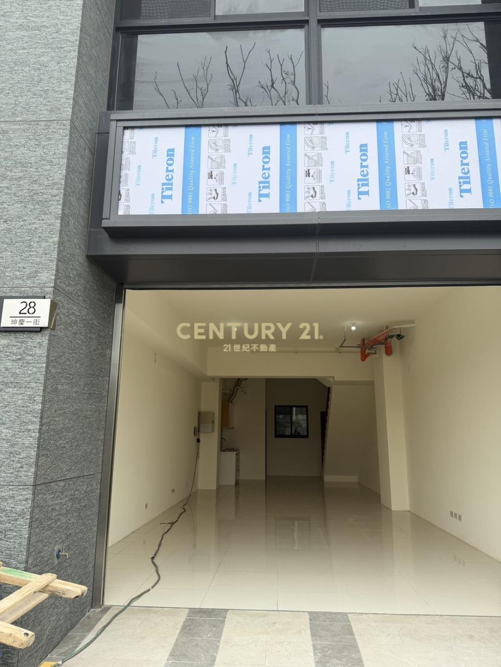 環泥晴森透天(A26003E)