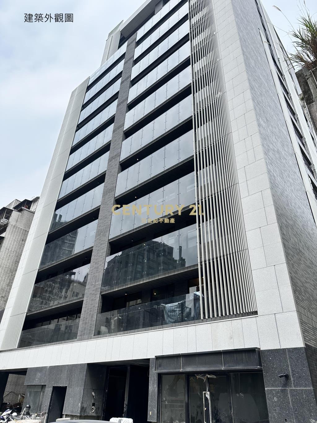 中山北路稀有挑高金店面C(B26001)