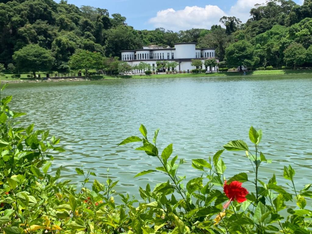 【影音賞屋】就是賣這豪氣湖景正面湖大宅