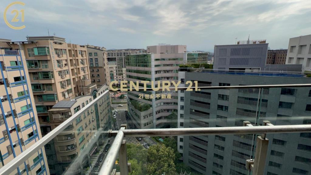 湖閱大器豪邸高樓好視野成功路二段金湖路