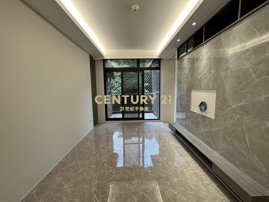 山丘小墅時尚精品宅