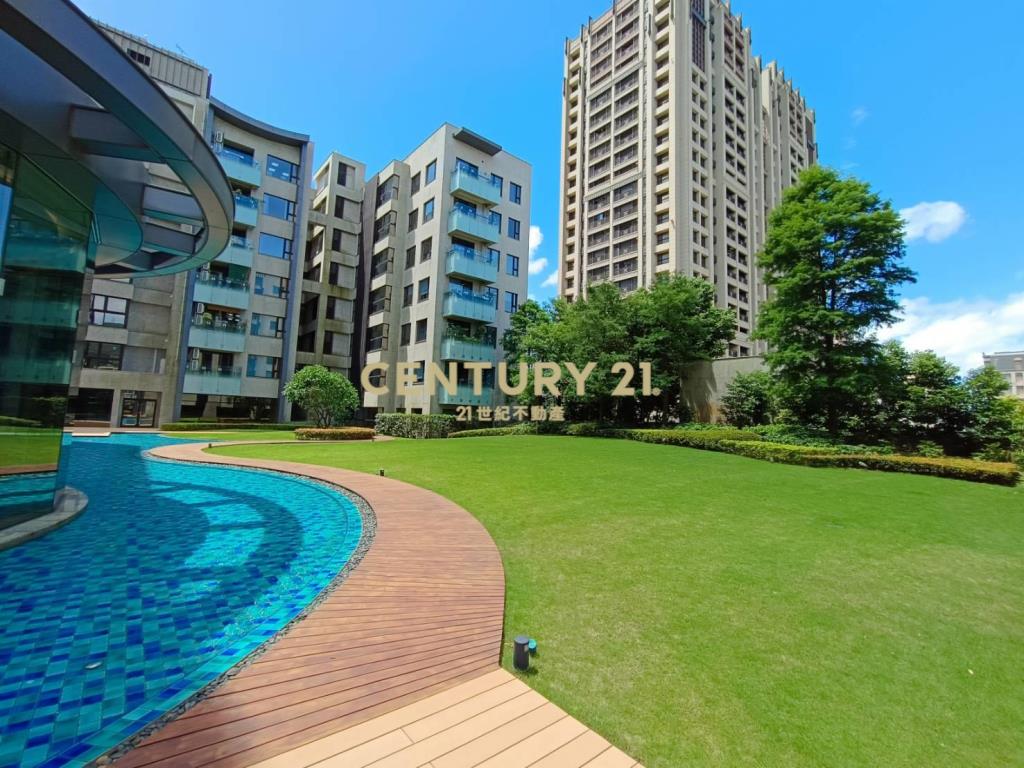 潤泰京采內湖商圈捷運共構