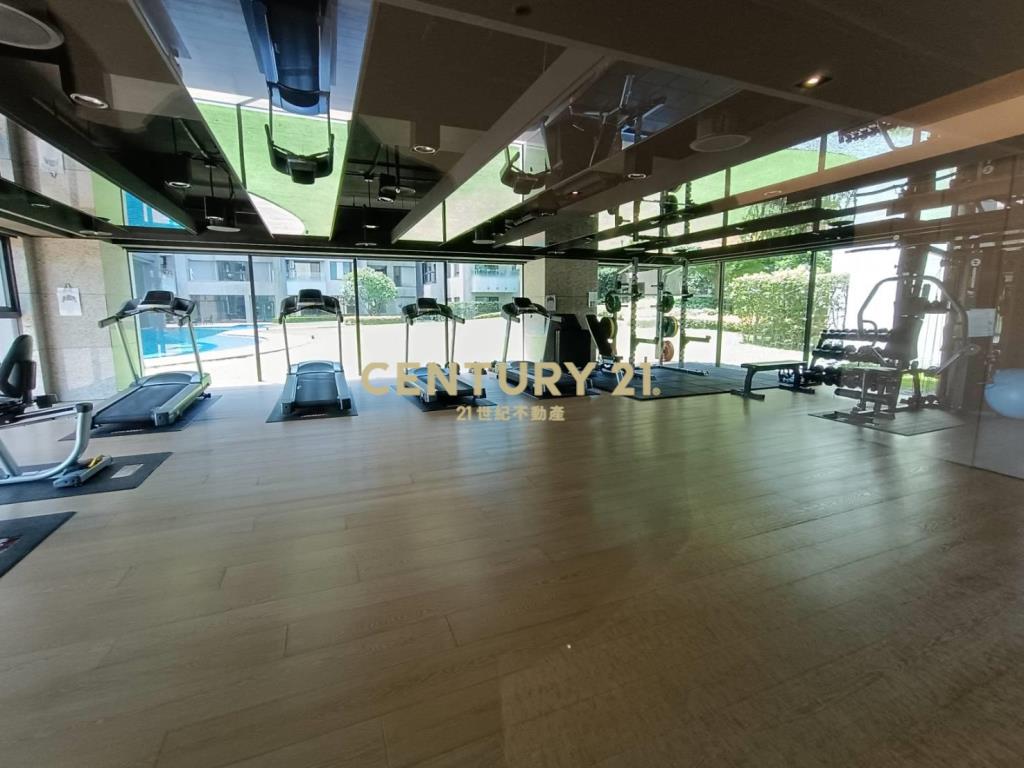 潤泰京采內湖商圈捷運共構