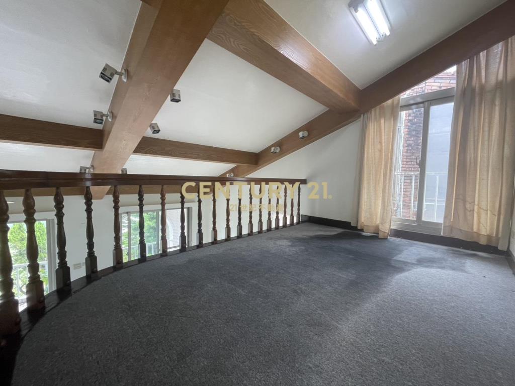 長青山莊庭院綠意宅