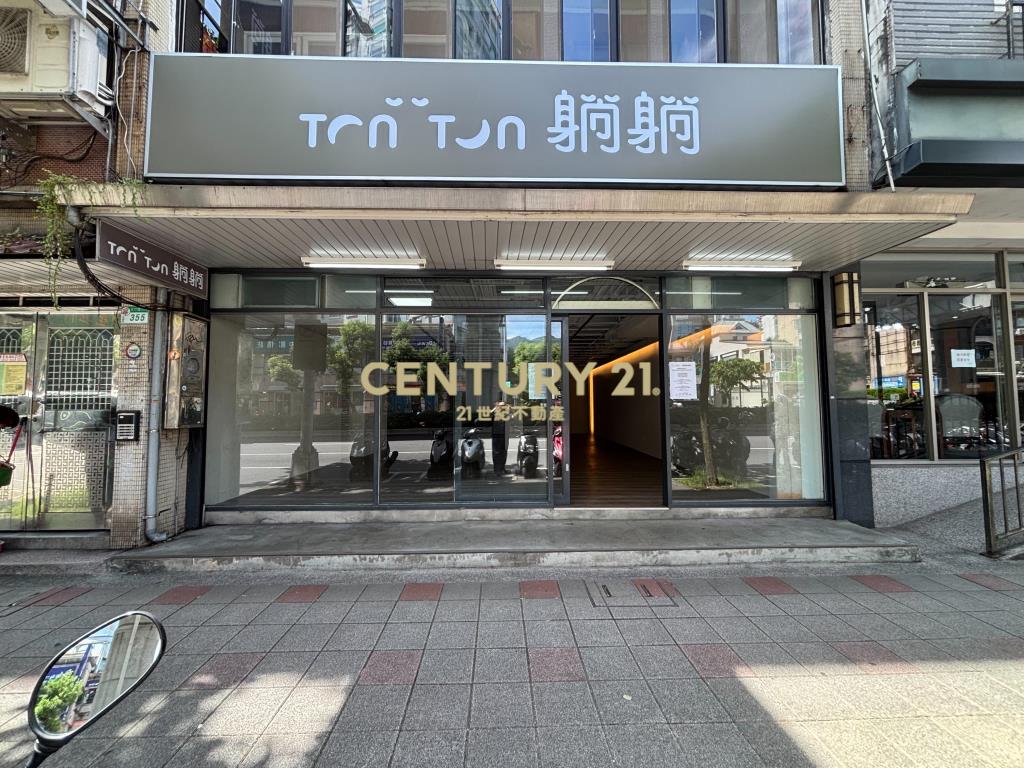 大湖公園站北大湖站牌店面