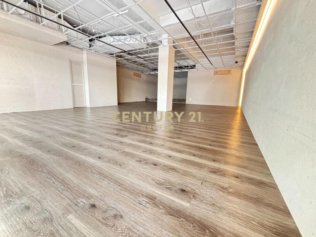 大湖公園站北大湖站牌店面