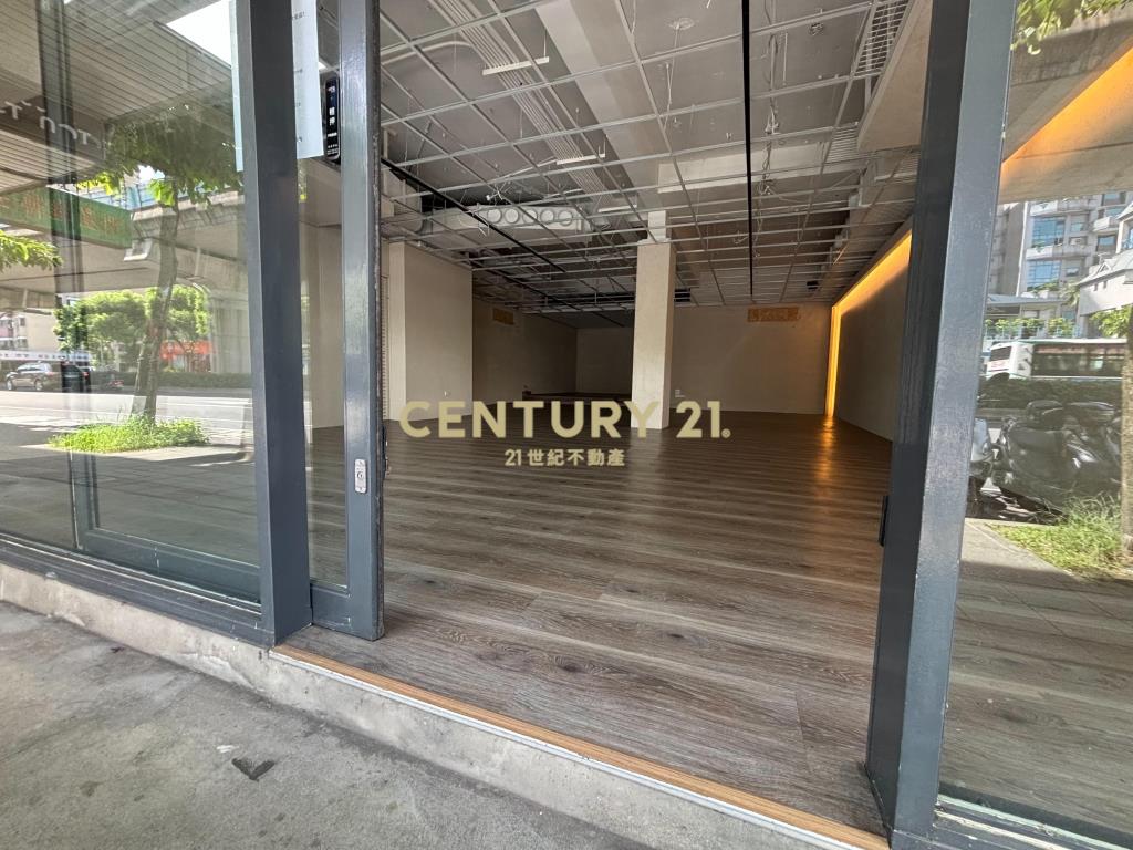 大湖公園站北大湖站牌店面