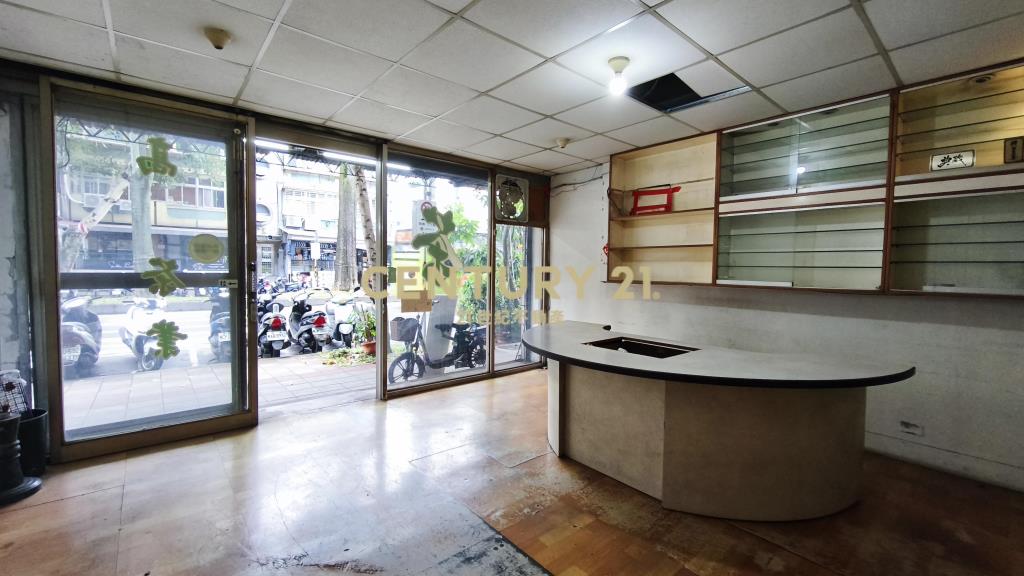 民生社區黃金一樓店面