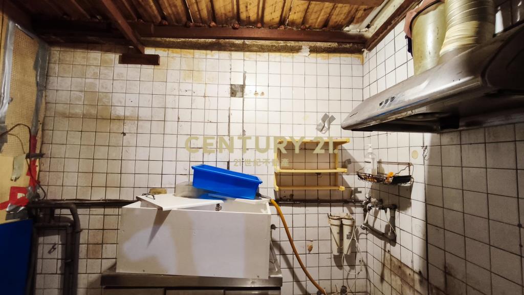 民生社區黃金一樓店面