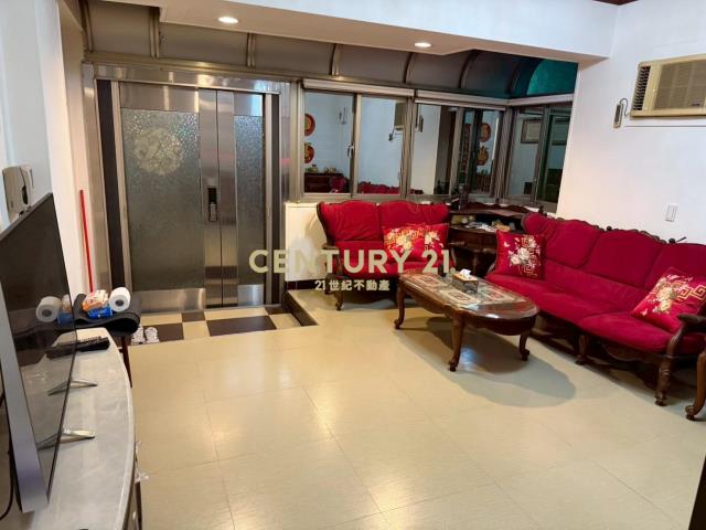 東湖大空間機能一樓