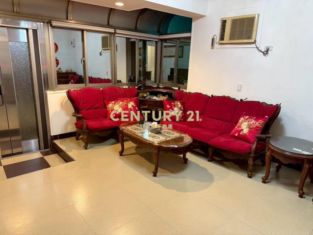 東湖大空間機能一樓