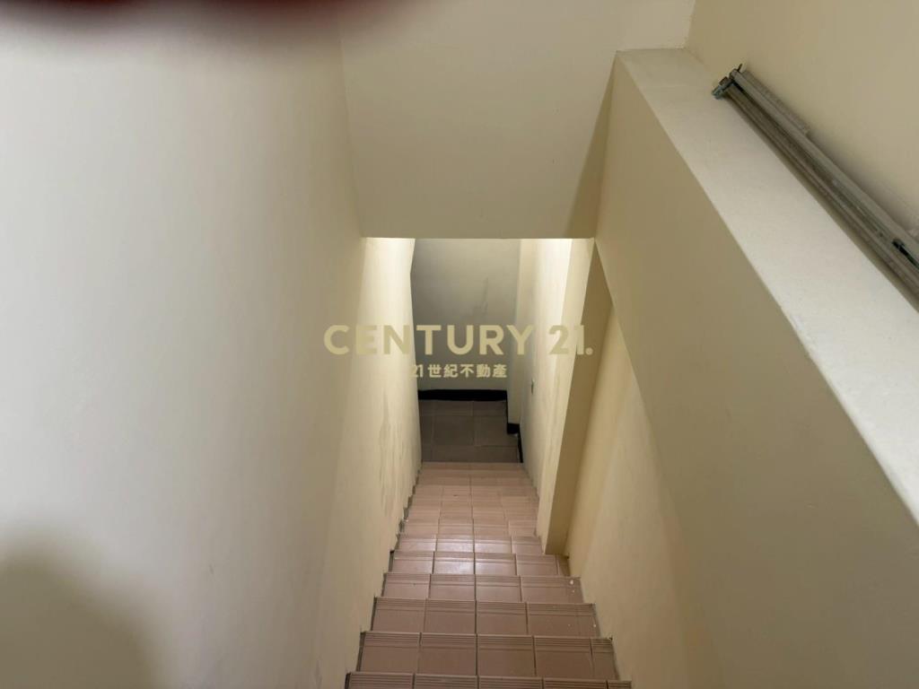 東湖大空間機能一樓