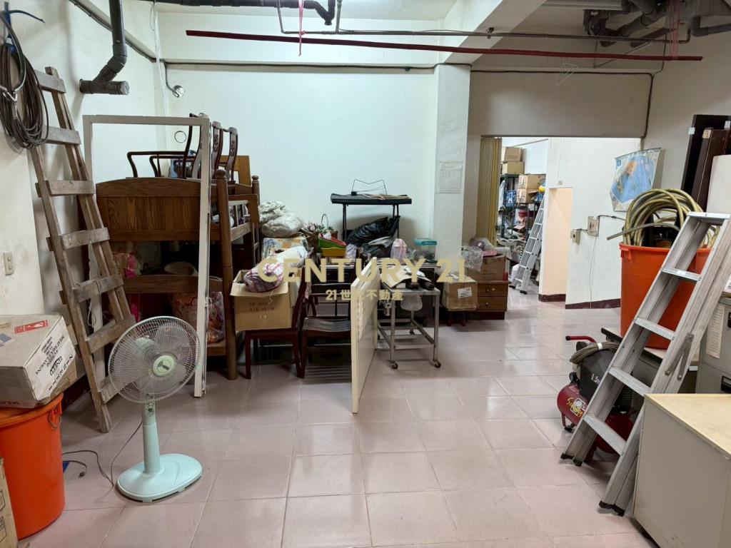 東湖大空間機能一樓