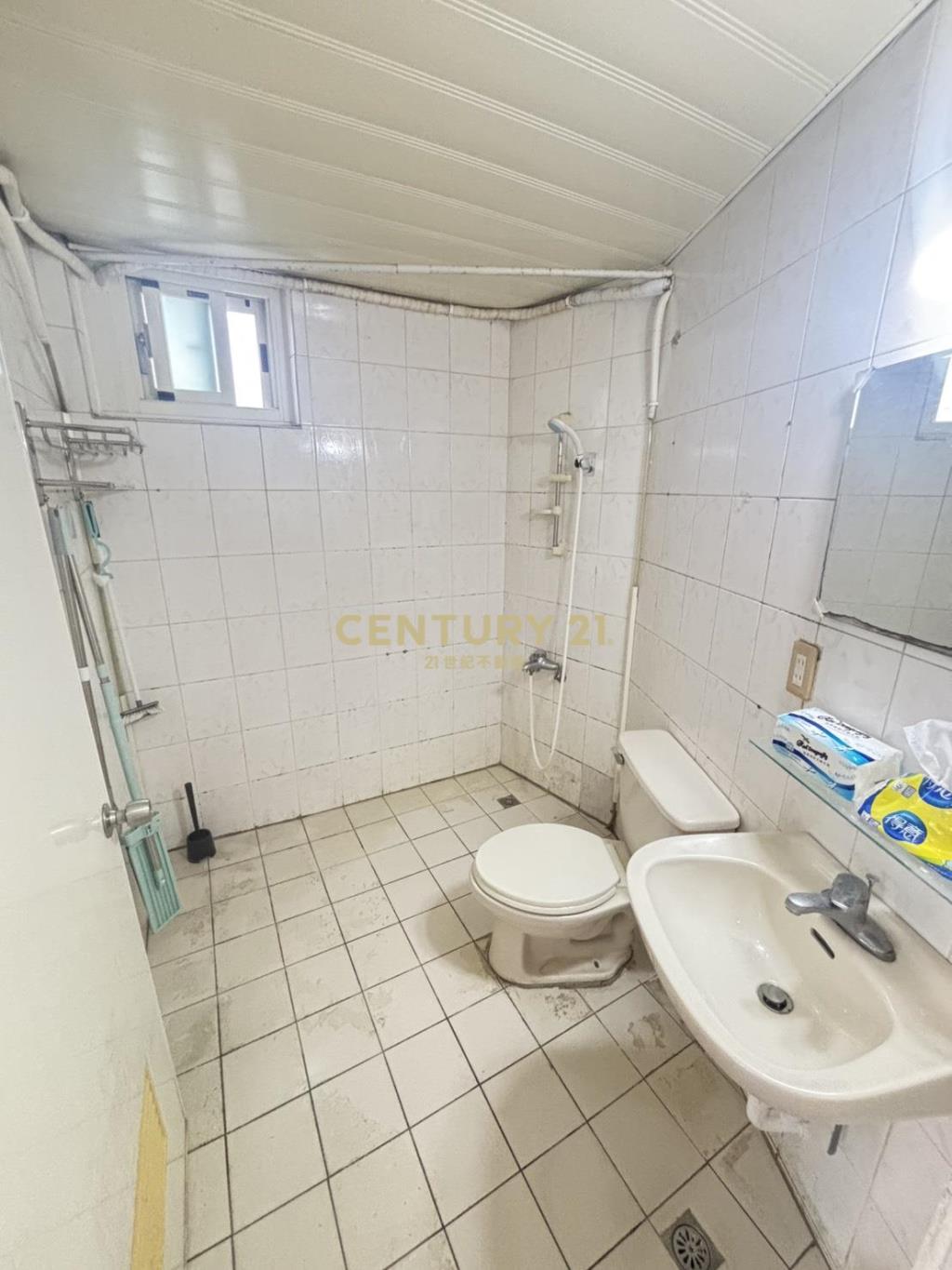 內湖民權四期優質二房整層公寓