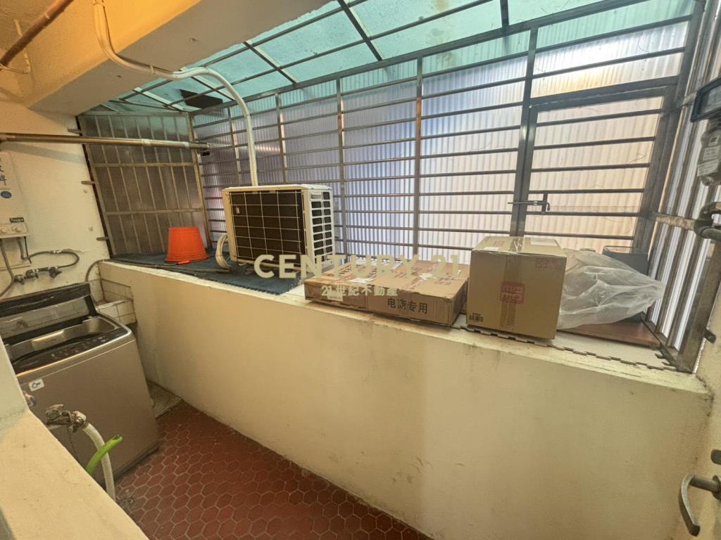 內湖民權四期優質二房整層公寓