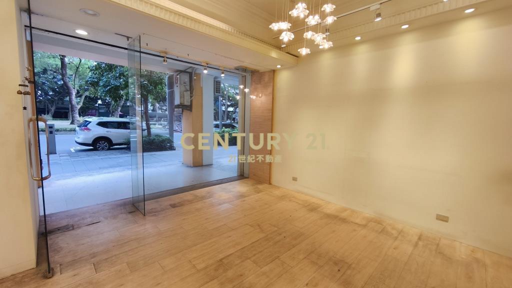 敦南林蔭大道一樓臨路精緻店面