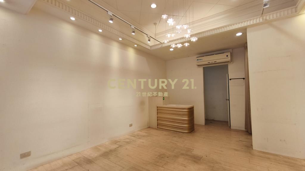 敦南林蔭大道一樓臨路精緻店面