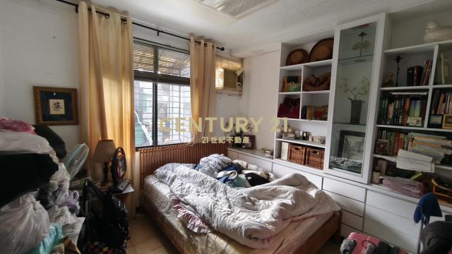 信義區靜巷超大使用空間公寓