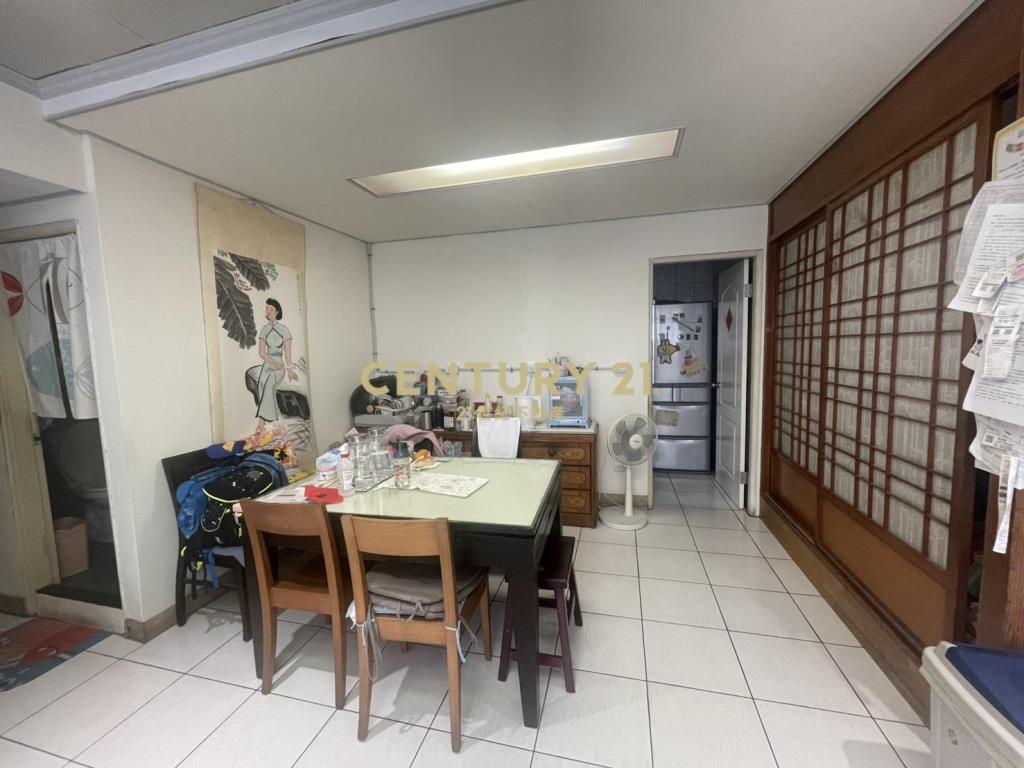 內湖站大空間頂加