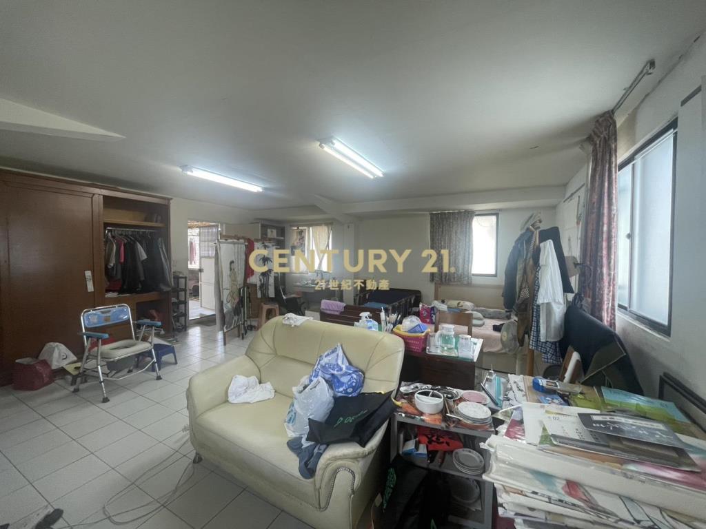 內湖站大空間頂加