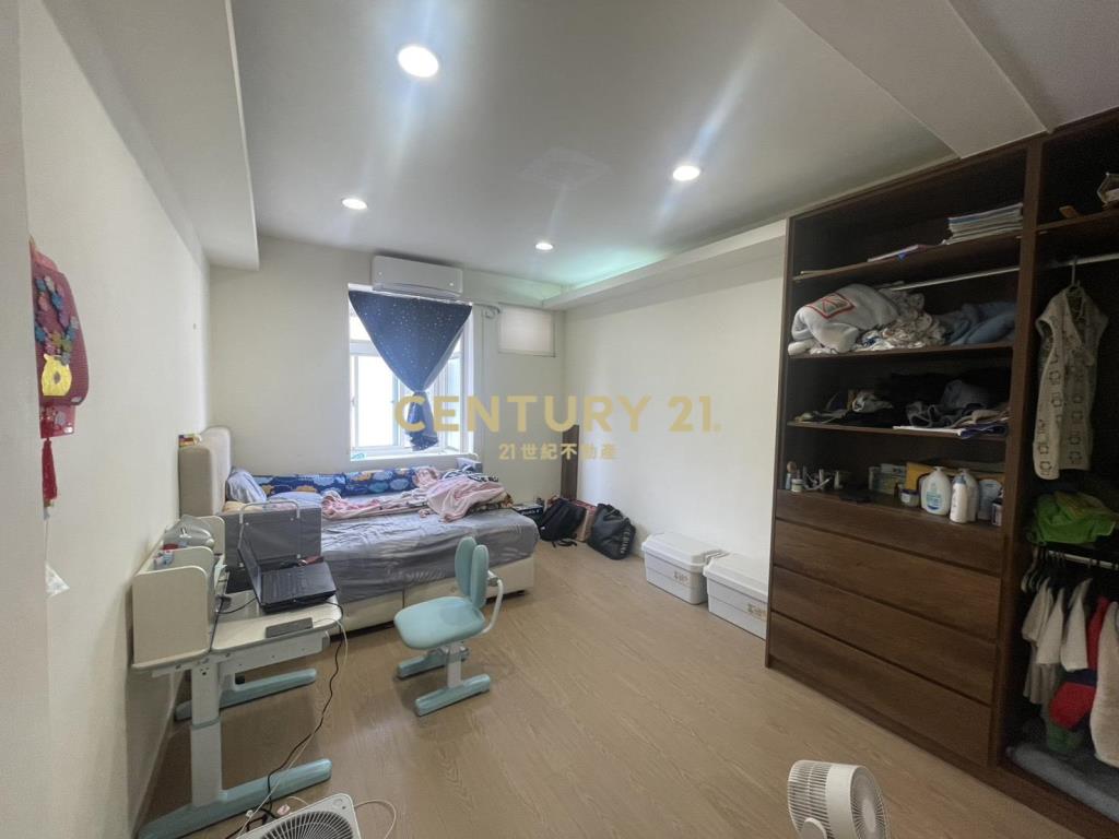 內湖站大空間頂加