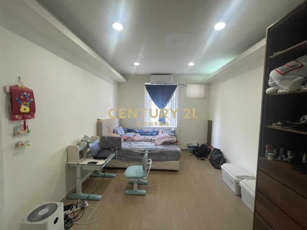 內湖站大空間頂加