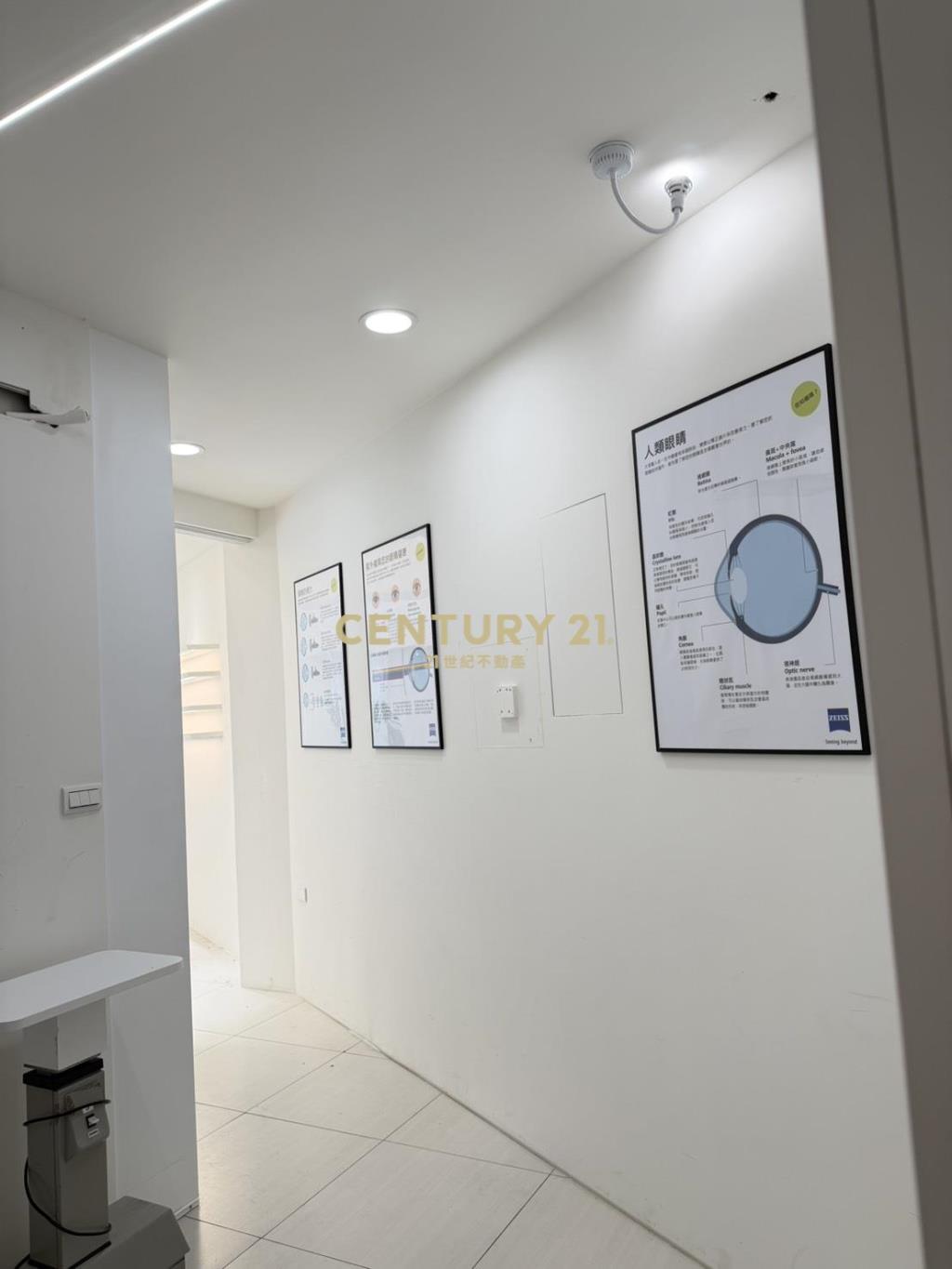 大直內科商圈三角窗精品店面