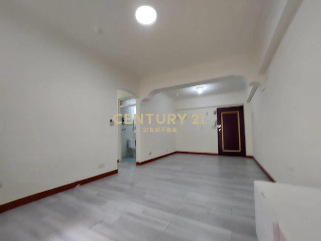 治盤社區電梯四樓三房西湖捷運美華廈