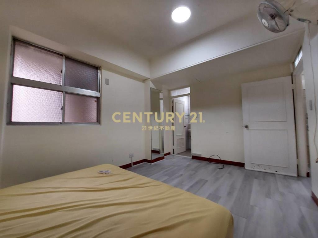 治盤社區電梯四樓三房西湖捷運美華廈