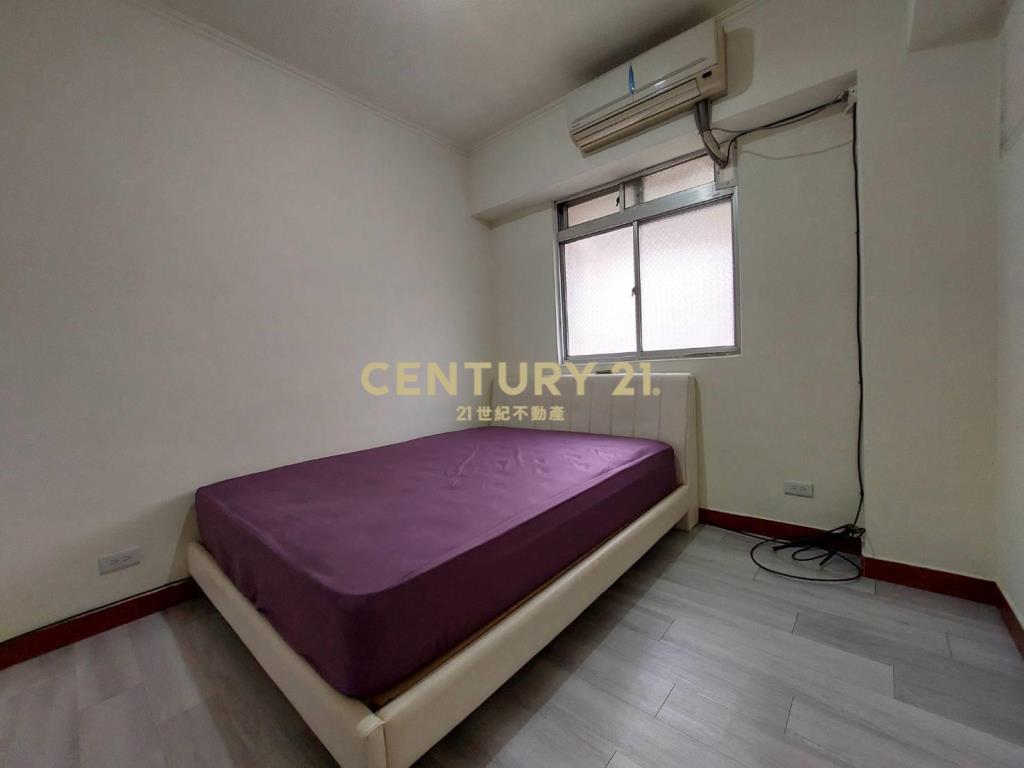 治盤社區電梯四樓三房西湖捷運美華廈